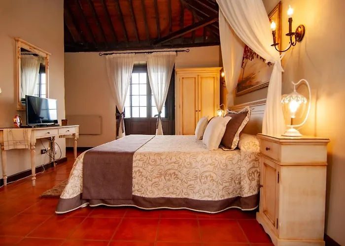 Летний дом Rural Jardines De Milano (adults Only)