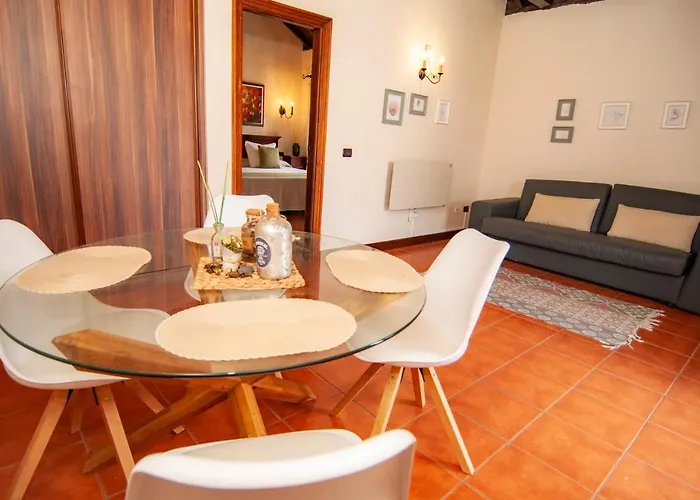 בית כפרי Rural Jardines De Milano (adults Only) לוס ריאלחוס